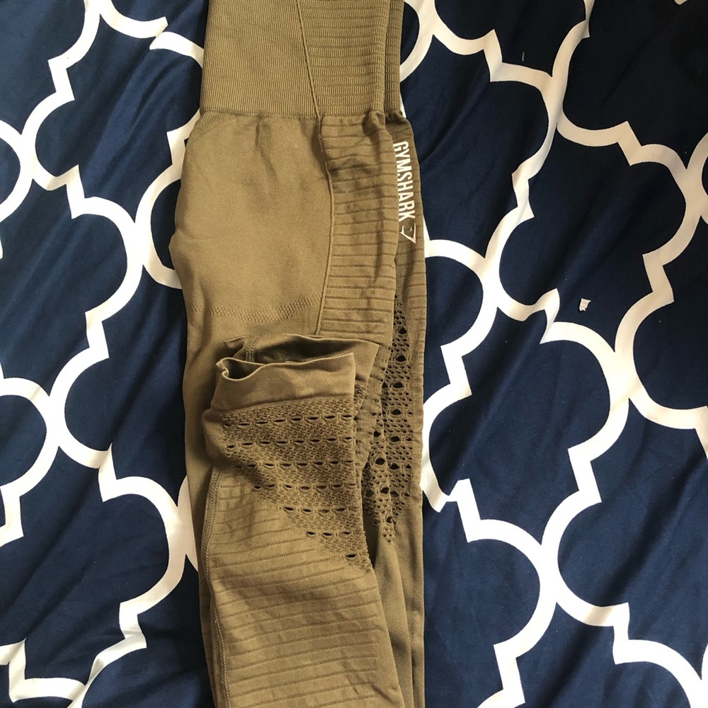Green gymshark legging